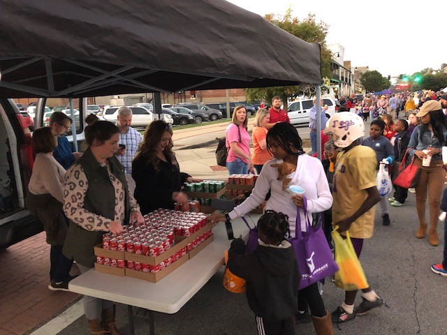 Sheffield Trunk or Treat Fun! - Coca-Cola UNITED