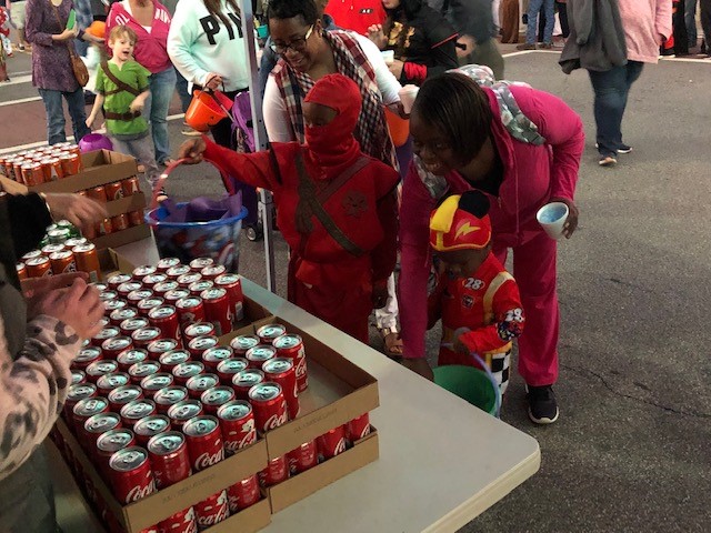 Sheffield Trunk or Treat Fun! - Coca-Cola UNITED