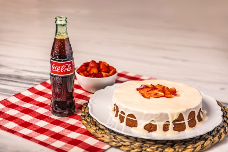 COCACOLA CAKE CocaCola UNITED